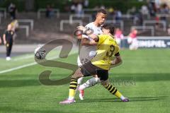 3. Liga; Borussia Dortmund II - FC Ingolstadt 04; Zweikampf Kampf um den Ball Marcel Costly (22, FCI) Guille Bueno (3 BVB2)