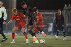 *** Bayernliga Nord - Saison 2025/26 - FC Ingolstadt 04 II - ASV Neumarkt - Ognjen Draculic (Nr.9 - FC Ingolstadt II) - Maximilian Berger rechts rot Neumarkt - Foto: Meyer Jürgen