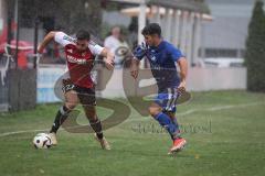 Kreisliga - Saison 2026/27- Türkisch SV Ingolstadt - SV Hundszell - Peter Veit rot Türkisch  - Luca Kammerer blau Hundszell - Foto: Meyer Jürgen
