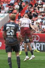 3. Liga; FC Ingolstadt 04 - VfL Osnabrück; Zweikampf Kampf um den Ball Ognjen Drakulic (30, FCI) Janotta Theo (20 VFL)