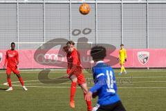 A - Junioren Bundesliga Süd/Südwest -  Saison 2021/2022 - FC Ingolstadt 04 - 1. FC Saarbrücken - Riedl Fabio (#18 FCI) mit einem Schuß auf das Tor - Foto: Meyer Jürgen