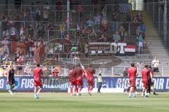 3. Liga - Saison 2025/26 - TSG Hoffenheim II - FC Ingolstadt 04  - Die Mannschaft begrüsst die Fans - XXXXX - Foto: Meyer Jürgen