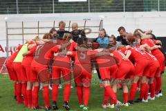 2. Fußball-Liga - Frauen - Saison 2022/2023 - FC Ingolstadt 04 - TSG Hoffenheim - Die Mannschaft bildet einen Kreis vor dem Spiel - Cheftrainer Miren Catovic - Foto: Meyer Jürgen