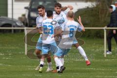 Kreisklasse - Saison 2025/26- TSV Großmehring - SV Oberstimm- Jonas Weidinger weiss Oberstimm mit dem 1:1 Ausgleichstreffer - jubel  - Foto: Meyer Jürgen