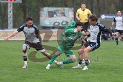 Bezirksliga - Saison 2025/26 - TSV Ober./Unterhaunstadt - FC Gerolfing - Nikola Kamenjasevic links grau Ober./Unterhaunstadt - Ahmet Altay (Nr.25 - FC Gerolfing) - Amadeus Taubert grau Ober./Unterhaunstadt - Foto: Meyer Jürgen