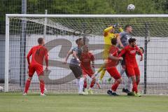 Bayernliga Süd - Saison 2021/2022 - FC Ingolstadt 04 II - VfB Hallbergmoos - Zech Ludwig (#40 FCI) Torwart FCI - Matthias Strohmaier grau Hallberg  - Foto: Meyer Jürgen