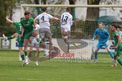 Landesliga - Saison 2024/25 - SV Manching - FC Kempten - Simon Berger (Nr.5 - SV Manching) - Mekhimar Ahmed weiss Kempten  #4 - Krieger Adrian weiss Kempten  #13 - Siebken Christoph Torwart Kempten - Foto: Meyer Jürgen