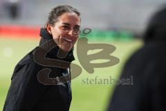 3. Liga; Erzgebirge Aue - FC Ingolstadt 04; vor dem Spiel Cheftrainerin Sabrina Wittmann (FCI)
