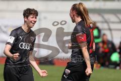 2. Frauen-Bundesliga - Saison 2021/2022 - FC Ingolstadt 04 - SV Henstedt-Ulzburg - Der 1:0 Führungstreffer durch Maier Ramona (#18 FCI) - jubel - Petz Anna (#16 FCI) - Foto: Meyer Jürgen