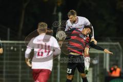 3. Liga; FC Viktoria Köln - FC Ingolstadt 04; Zweikampf Kampf um den Ball Kopfball Simon Lorenz (32, FCI) Zank Benjamin (23 VK) Gustav Christensen (24, FCI)