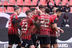 3. Liga; FC Ingolstadt 04 - VfL Osnabrück; Tor Jubel Treffer 1:1 Calvin Brackelmann (17, FCI) Denis Linsmayer (23, FCI) Tobias Schröck (21, FCI) Marcel Costly (22, FCI) Visar Musliu (16, FCI)