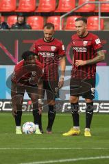 3.Liga - Saison 2022/2023 - FC Ingolstadt 04 -  - SV Waldhof-Mannheim - David Kopacz (Nr.29 - FCI) - Patrick Schmidt (Nr.9 - FCI) - Hans Nunoo Sarpei (Nr.14 - FCI) Foto: Meyer Jürgen