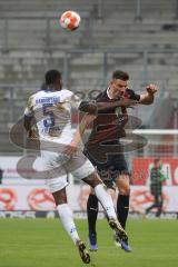 2.BL; FC Ingolstadt 04 - SV Darmstadt 98; Zweikampf Kampf um den Ball Stefan Kutschke (30, FCI) Pfeiffer Patric (5 SVD)