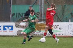 Kreisklasse - Saison 2025/26- TSV Pförring - SV Karlshuld-  - Jonas Bäumler rot Pförring - Jonas Walter grün Karlshuld - Foto: Meyer Jürgen