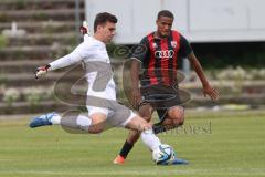 Bayernliga Nord - Saison 2024/25 - Freundschaftsspiel - FC Ingolstadt 04 II - FC Pipinsried - Retzer Maximilian Torwart Pipinsried  - Micah Ham (Nr.25 - FCI U21) - Foto: Meyer Jürgen