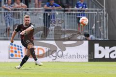 2.BL; SV Darmstadt 98 - FC Ingolstadt 04 - Marc Stendera (10, FCI) Schuß