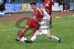 Kreisklasse - Saison 2023/2024 -SV Stammham - TSV Kösching - David Ostermeier rot Kösching - Jonas Kern weiss Stammham - Foto: Meyer Jürgen