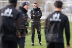 3. Liga; FC Ingolstadt 04 - Trainingsauftakt im Audi Sportpark, Trainingsgelände; Cheftrainer Michael Köllner (FCI)