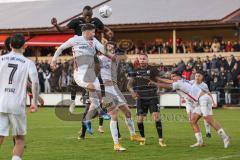 Toto-Pokal; ATSV Erlangen - FC Ingolstadt 04; Torchance Moussa Doumbouya (27, FCI) Patrick Tischler ( ATSV)