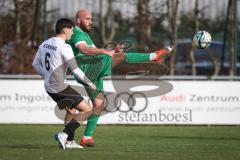 Bezirksliga - Saison 2025/26 - FC Gerolfing - SpVgg Altenerding - Marko Baumann weiss Altenerding - Astrit Topalaj (Nr.26 - FC Gerolfing) - Foto: Meyer Jürgen