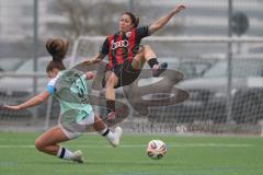 2. Bundesliga Frauen - Saison 2025/26 - FC Ingolstadt 04 Frauen - FFC Turbine Potsdam - Annika Kömm (Nr.25 - FC Ingolstadt Frauen I) - Bernhardt Emilie weiss Potsdam - Foto: Meyer Jürgen