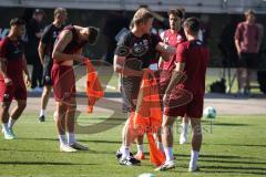 3. Liga - Saison 2026/27 - 1. Trainingseinheit mit Achim Beierlorzer - Co-Trainer Markus Feldhoff (FCI) - XXXXX - Foto: Meyer Jürgen