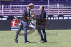 Relegation 2 - VfL Osnabrück - FC Ingolstadt 04 - Cheftrianer Markus Feldhoff  (VfL) mit Cheftrainer Tomas Oral (FCI)