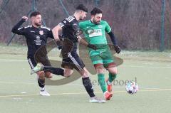 Freundschaftsspiel - Türk SV Ingolstadt - SV Manching - Saison 2023/23 - Abdel Abou-Khalil grün Manching - Melih Soysal schwarz Türk SV links - Yunus Erdal schwarz Türk SV mitte - Foto: Meyer Jürgen