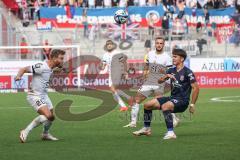 3. Liga; FC Ingolstadt 04 - SpVgg Unterhaching; Yannick Deichmann (20, FCI) Keller Aaron (16 SpVgg) David Kopacz (29, FCI)