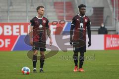 2.BL; FC Ingolstadt 04 - SV Darmstadt 98; Freistoß Florian Pick (26 FCI) Hans Nunoo Sarpei (18 FCI)