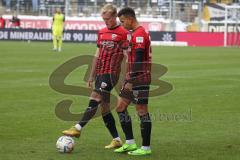 3.Liga - Saison 2022/2023 - SV 07 Elversberg - FC Ingolstadt 04 - Tobias Bech (Nr.11 - FCI) - Marcel Costly (Nr.22 - FCI) beim Freistoß - Foto: Meyer Jürgen