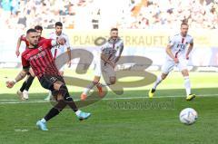 3. Liga; FC Ingolstadt 04 - Viktoria Köln; Elfemter Pascal Testroet (37, FCI) Tor Jubel Treffer 1:1 Ausgleich