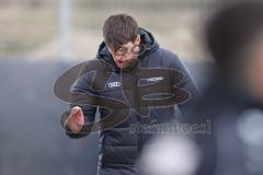 Bayernliga Nord - Saison 2023/24 - FC Ingolstadt 04 II - SC Eltersdorf- Thomas Karg Trainer (FCI) - ärgert sich - XXXXX - Foto: Meyer Jürgen