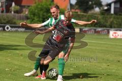 Landesliga - Saison 2025/26 - SV Manching - FC Sonthofen - Maximilian Eberwein (Nr.4 - SV Manching) - Bechter Armin schwarz Sonthofen - Foto: Meyer Jürgen