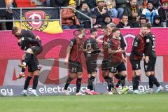 3. Liga; FC Ingolstadt 04 - SG Dynamo Dresden; Neuzugang Sebastian Grönning (11, FCI) Tor Jubel Treffer Schuß 2:0 mit Marcel Costly (22, FCI)