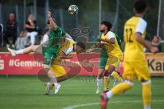 Landesliga - Saison 2026/27 - SV Manching - TSV Gersthofen - Senih Fazlji (Nr.7 - SV Manching) - Meilinger Jermaine gelb Gersthofen - Foto: Meyer Jürgen