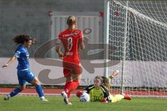 2. Fußball-Liga - Frauen - Saison 2022/2023 - FC Ingolstadt 04 - SC Sand - Torwart Maier Franziska (Nr.1 - FC Ingolstadt 04 ) - Kuru Büsra blau SC Sand - Foto: Meyer Jürgen