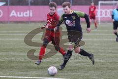 AUDI - Schanzer Amateurcup 2023 - Vorrunde - SV Walpertskirchen - SV Zuchering - Lukas Bartsch rot Zuchering - Louis Schwarz schwarz Walpertskirchen - Foto: Meyer Jürgen