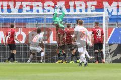 3. Liga - FC Bayern 2 - FC Ingolstadt 04 - sicher, Torwart Fabijan Buntic (24, FCI)