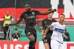 DFB Pokal; FC Ingolstadt 04 - SV Darmstadt 98; Hans Nunoo Sarpei (18 FCI) Calvin Brackelmann (17, FCI)