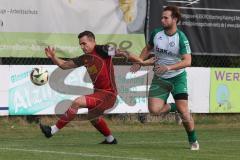 Freundschaftsspiel- Saison 2025/26- SV Kasing - FC Geisenfeld-  - Michael Spenger grün Geisenfeld - Patrick Rzepka rot Kasing - Foto: Meyer Jürgen