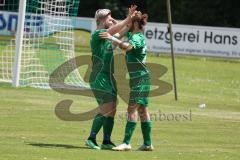 Kreisliga 1 - SV Manching II - TSV Hohenwart - Der 2:1 Führungstreffer durch Daniel Schweiger grün Manching rechts - Alexander Zielinski links Manching  - jubel - Foto: Jürgen Meyer