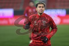 3. Liga; FC Ingolstadt 04 - MSV Duisburg; vor dem Spiel Yann Sturm (7, FCI)