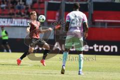 3. Liga; FC Ingolstadt 04 - Würzburger Kickers; Simon Lorenz (32, FCI) Bonga Tarsis (30 WKI)