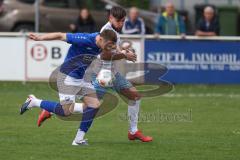 Kreisklasse - Saison 2025/26- TSV Großmehring - SV Oberstimm-  - Jonas Weidinger weiss Oberstimm  - Dardan Berisha blau Großmehring - Foto: Meyer Jürgen