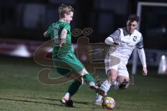 Landesliga - Saison 2024/25 - SV Manching - FC Ehekirchen - Rainer Meisinger (Nr.8 - SV Manching) - Alagic Ermin weiss Ehekirchen - Foto: Meyer Jürgen