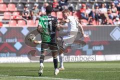 3. Liga; FC Ingolstadt 04 - Hannover 96 II; Dennis Borkowski (7, FCI) Winter Jorden (11 H96)