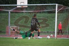 Kreisliga - Saison 2026/27- SV Zuchering - Türkisch SV Ingolstadt - Noel Musial TW Zuchering  - Florian Meier rot Zuchering  - Akif Abasikeles schwarz Türkisch - Foto: Meyer Jürgen