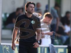 Landesliga - Saison 2026/27 - SV Manching - FC Memmingen II - Cheftrainer Cüneyt Köz (SV Manching) nach dem 0:1 Führungstreffer  - enttäuscht - XXXXX - Foto: Meyer Jürgen