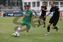 Bezirksliga - Saison 2025/26 - FC Gerolfing - VFR Garching - Armin Bortenschläger grün Gerolfing - Maik Vogel schwarz Garching - Foto: Meyer Jürgen